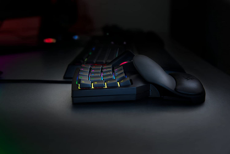 Razer Tartarus v2 Gaming Keypad: Mecha-Membrane Key Switches - 32 Programmable Keys - Customizable Chroma RGB Lighting - Programmable Macros - Classic Black Electronics > Electronics Accessories > Computer Components > Input Devices > Game Controllers > Gaming Pads Razer   