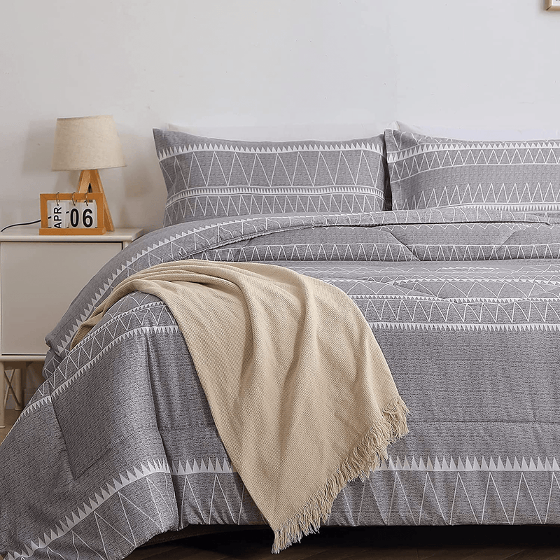 Andency Grey Comforter King (104x90 Inch), 3 Pieces (1 Boho Geometric Striped Comforter+2 Pillowcases), Microfiber Gray Bohemian Down Alternative Comforter Set Home & Garden > Linens & Bedding > Bedding > Quilts & Comforters Andency Grey King (104*90 inch) 