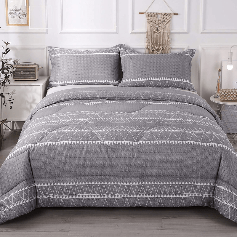 Andency Grey Comforter King (104x90 Inch), 3 Pieces (1 Boho Geometric Striped Comforter+2 Pillowcases), Microfiber Gray Bohemian Down Alternative Comforter Set Home & Garden > Linens & Bedding > Bedding > Quilts & Comforters Andency Grey Queen (90*90 inch) 