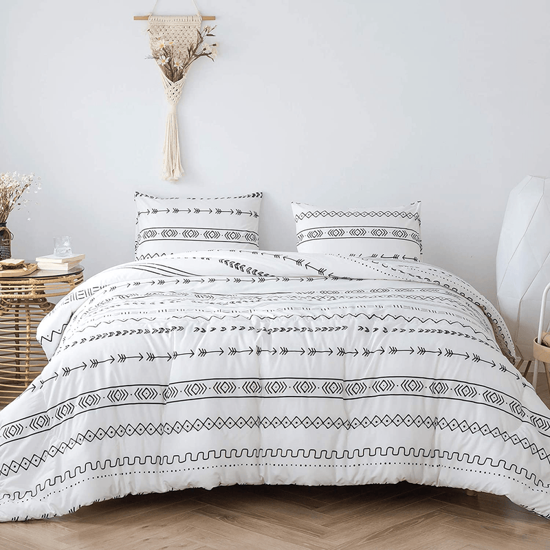 Andency Grey Comforter King (104x90 Inch), 3 Pieces (1 Boho Geometric Striped Comforter+2 Pillowcases), Microfiber Gray Bohemian Down Alternative Comforter Set Home & Garden > Linens & Bedding > Bedding > Quilts & Comforters Andency White King (104*90 inch) 