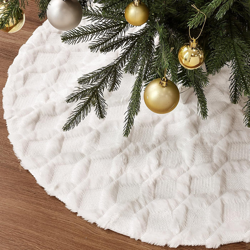 Faux Fur Christmas Tree Skirt: 36 Inch White Plush Faux Fur Christmas Tree Skirt with Stripe Textured Pattern, Boho Soft Christmas Tree Decorations for Merry Christmas Home Décor Xmas Party, Beige