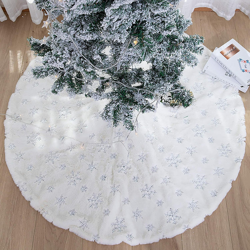 Cedilis 48 Inch Large Christmas Tree Skirt Soft Luxury Faux Fur Christmas Tree Ornaments White Sparkling Snowflake Tree Skirt Christmas Decorations, Silver