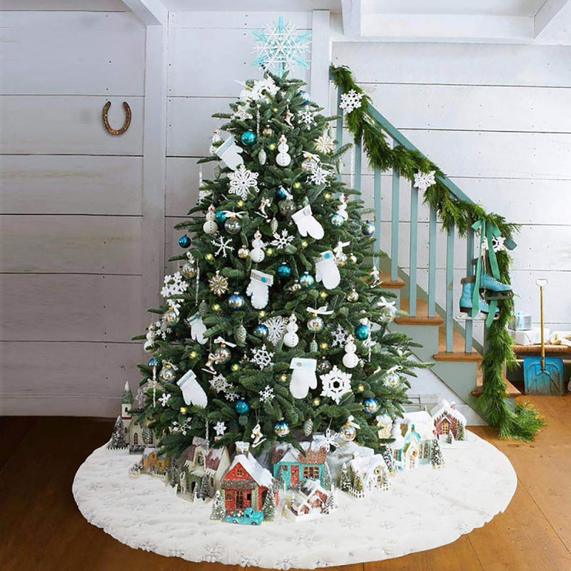 Cedilis 48 Inch Large Christmas Tree Skirt Soft Luxury Faux Fur Christmas Tree Ornaments White Sparkling Snowflake Tree Skirt Christmas Decorations, Silver