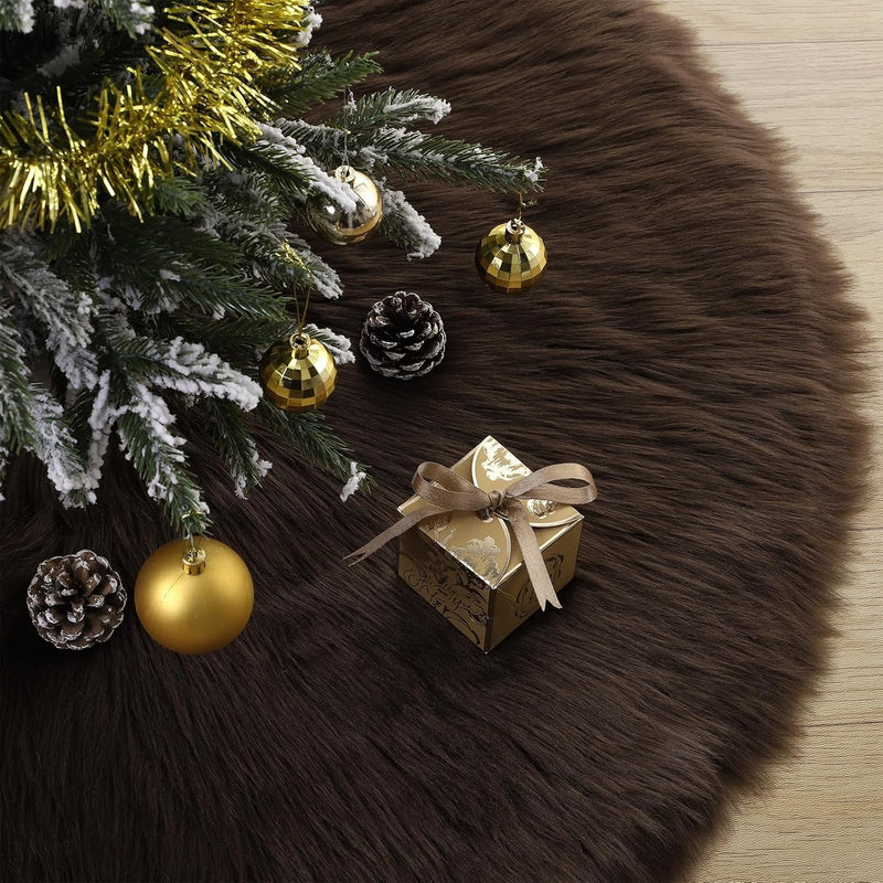 36 Inch Wool Fur Christmas Tree Skirt Thick Plush White and Brown Tree Skirt Christmas Tree Decoration for Xmas Home Party Holiday Decor