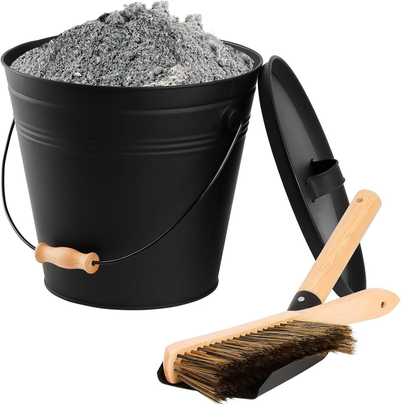 FEED GARDEN 1.5 Gallon Mini Ash Bucket with Lid,Shovel,Broom and Screwdriver,Iron Metal Bucket,Pellet Charcoal Bucket Ash Can for Fireplace Fire Pits,Hearth,Wood Stoves,Indoor Outdoor，Black