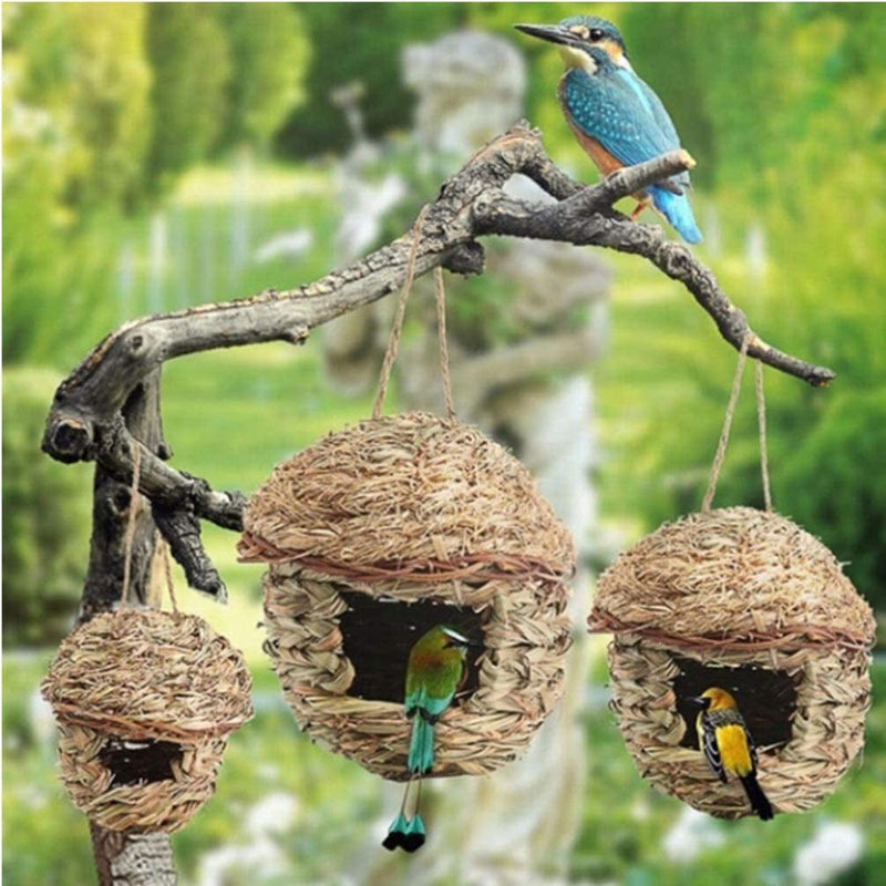 POPETPOP Hanging Bird House Handwoven Grass Bird Hut - Bird Nest for Parakeets Parrots Canary and Other Small Pets - Bird Cage Accessories - Size M
