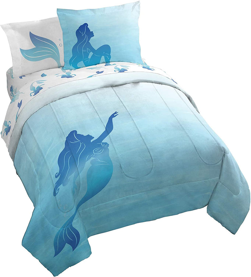 Jay Franco Disney Frozen 2 Elsa Color Block 5 Piece Twin Bed Set - Includes Reversible Comforter & Sheet Set Bedding - Super Soft Fade Resistant Microfiber - (Official Disney Product)