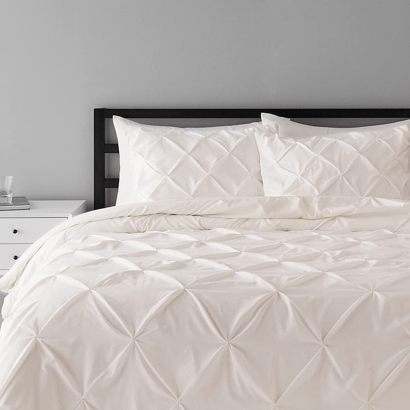 Pinch Pleat All-Season Down-Alternative Comforter Bedding Set - Twin / Twin XL, Burgundy Home & Garden > Linens & Bedding > Bedding KOL DEALS Cream Bedding Set Full/Queen