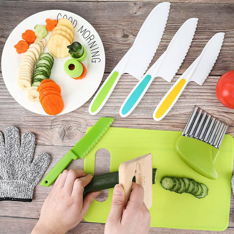 13 PCS Wood Kids Kitchen Knife Set, Safe Fruit Toddler Knifes for Real Cooking, Y Peeler, Children Gloves, Serrated Edges Toddler Knife, Sandwich Cutter, Crinkle Cutter, Plastic Cutting Board