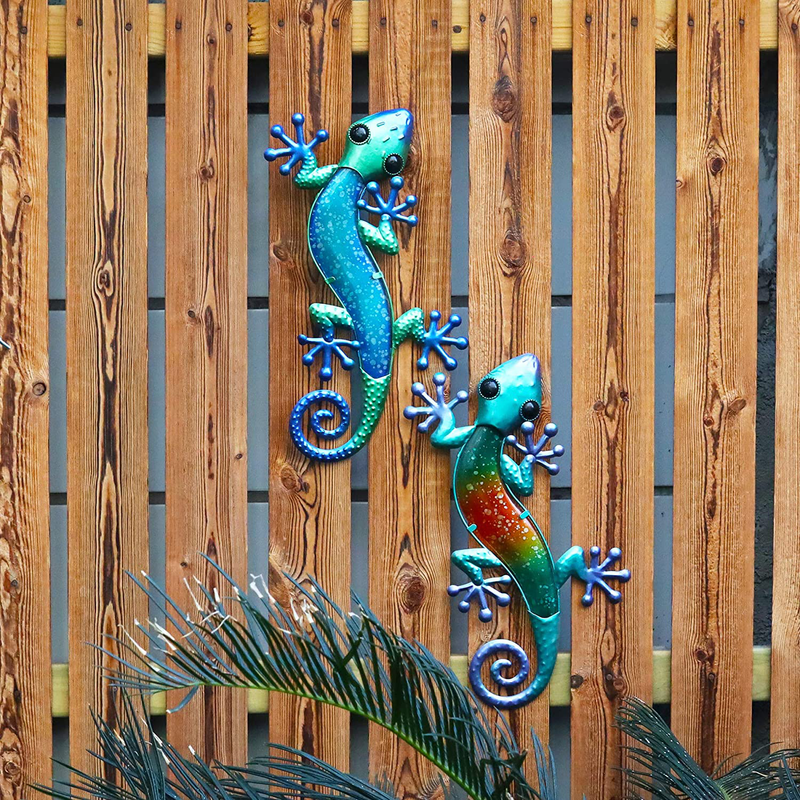 HONGLAND Metal Gecko Wall Decor Outdoor Lizard Art Sculpture Indoor Glass Decorations for Home Green,15 Inches