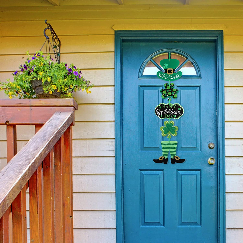 St. Patrick'S Day Door Sign St. Patrick'S Day Themed Hanging Welcome Sign Irish Hanging Door Decor with Shamrock Leprechaun High Hat and Feet Wall Sign Ornament for St. Patrick'S Day Decoration