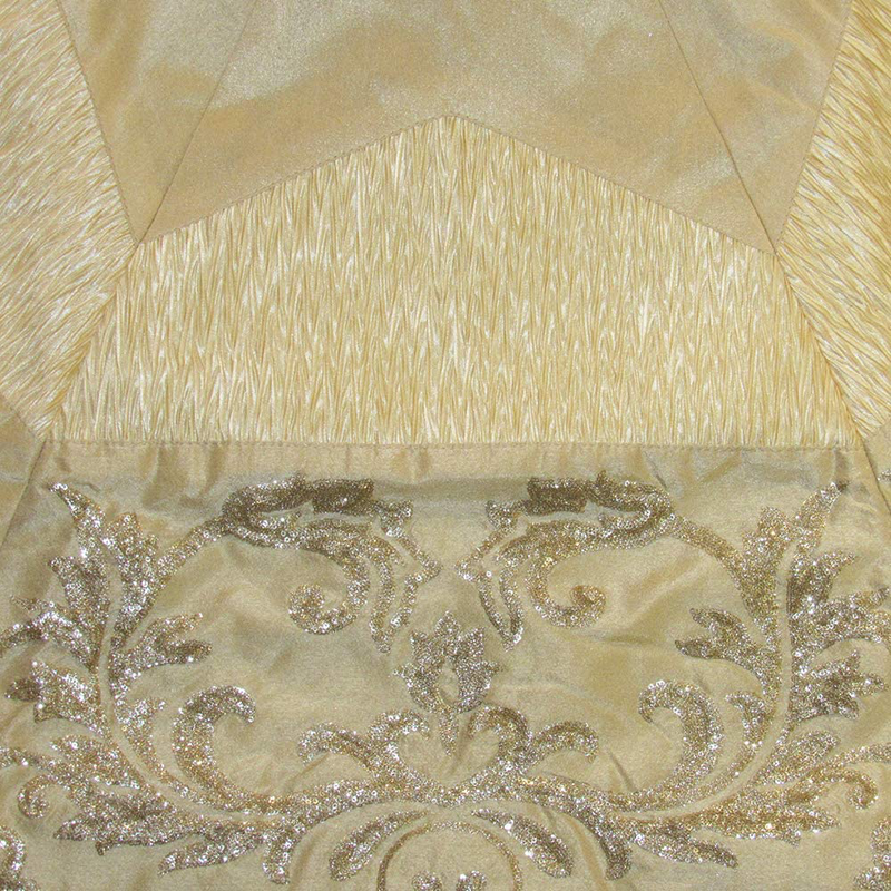 Kurt S. Adler 50" Gold and Ivory Sequin Tree Skirt