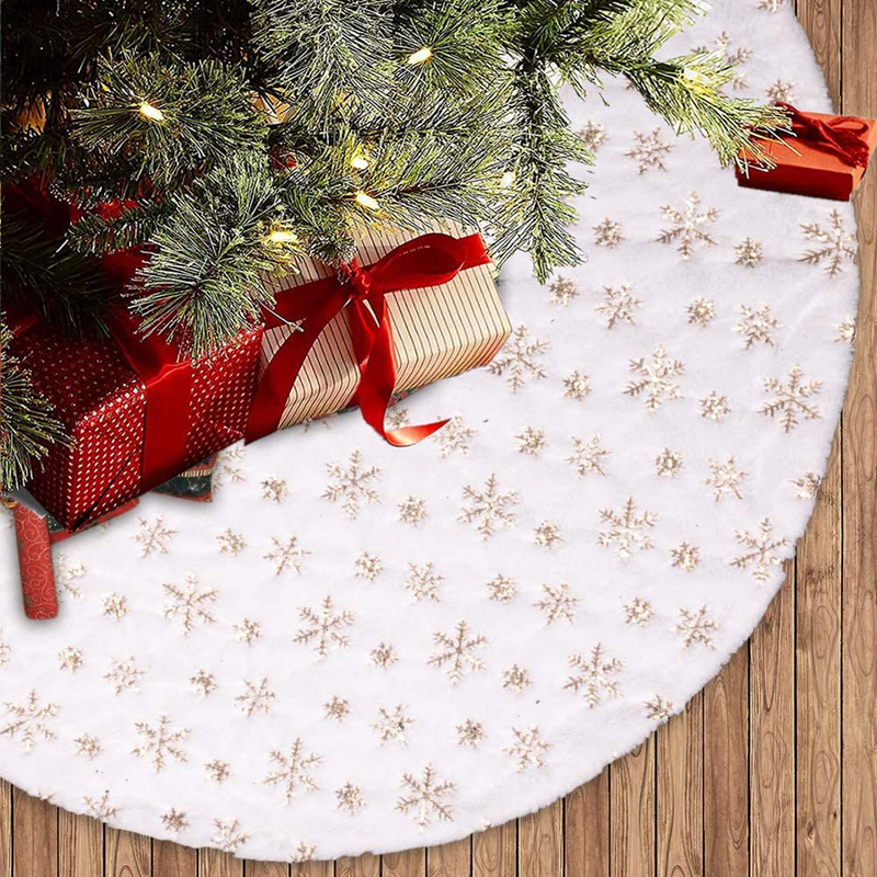 Dremisland Christmas Tree Skirt, 36 inches White&Silver Luxury Faux Fur Tree Skirt with Snowflakes Super Soft Thick Plush Tree Skirt for Xmas Tree Decoration (Silver, 36inch/90cm) Home & Garden > Decor > Seasonal & Holiday Decorations > Christmas Tree Skirts Dremisland Golden 48inch/122cm 