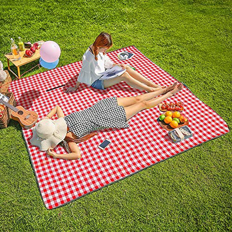 Three Donkeys Machine Washable Extra Large Picnic & Beach Blanket Handy Mat Plus Thick Dual Layers Sandproof Waterproof Padding Portable for the Family, Friends, Kids, 79"x79" (Red and white) Home & Garden > Lawn & Garden > Outdoor Living > Outdoor Blankets > Picnic Blankets CHANODUG Red and White  