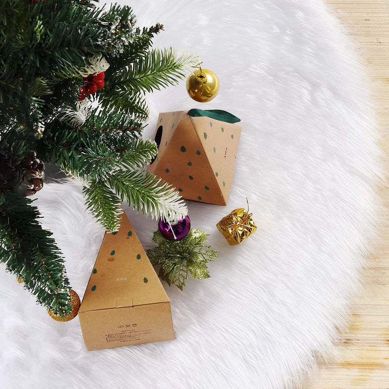 iMucci 36inch Christmas Tree Skirt Snowy White Plush Velvet - Holiday Party DecorationSnowy White Plush Velvet - Holiday Party Decoration …