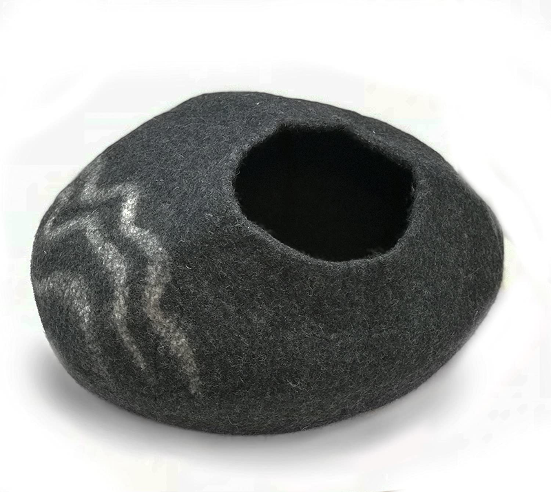 Iprimio 100% Natural Wool Eco-Friendly 40 Cm Cat Cave - Handmade Premium Shaped Felt - Makes Great Covered Cat House and Bed for Cats & Kittens - for Indoor Cozy Hideaway - Medium Pod Soft Hooded Bed Animals & Pet Supplies > Pet Supplies > Cat Supplies > Cat Beds iPrimio Charcoal Wiggle  