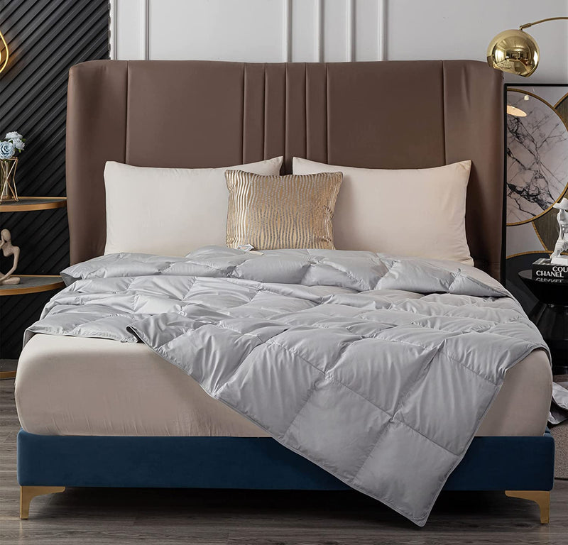 Confibona Lightweight 90% White down Comforter/Blanket,King Size,Cooling Duvet Insert for Summer /Warm Weather,Machine Washable,Super Soft Cotton Shell without Noise,Light Gray Home & Garden > Linens & Bedding > Bedding > Quilts & Comforters confibona Light Gray Queen 