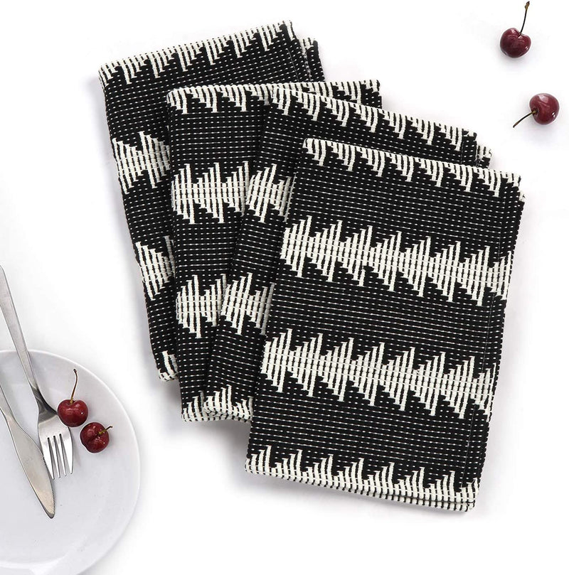 Boho Placemats for Dining Table Set of 4,Farmhouse Black and White Placemat 14 in X 19 In,Cotton Woven Washable Heat Resistant Table Setting for Dining Kitchen Table/Decorations