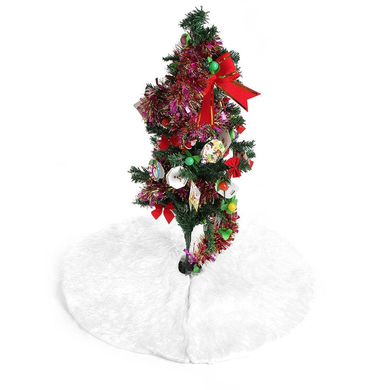 30.7"/ 35.4"/ 48" Diameter Plush White Snowflake Christmas Tree Skirt Base Floor Mat Cover Home & Garden > Decor > Seasonal & Holiday Decorations > Christmas Tree Skirts 07756261267456   