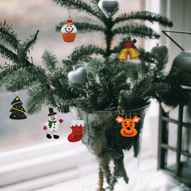 30pcs Christmas Mini Ornaments Small Resin Christmas Ornaments for Mini Christmas Tree Decorations Home & Garden > Decor > Seasonal & Holiday Decorations& Garden > Decor > Seasonal & Holiday Decorations kockuu   