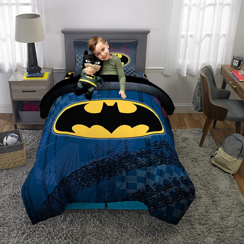 Franco Kids Bedding Comforter with Sheets and Cuddle Pillow Bedroom Set, (5 Piece) Twin Size, Batman Home & Garden > Linens & Bedding > Bedding Franco   
