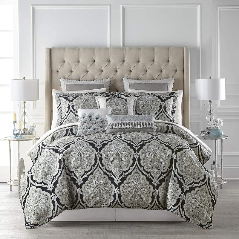 Croscill Dianella Queen Comforter Set, Black Home & Garden > Linens & Bedding > Bedding > Quilts & Comforters Croscill Queen  