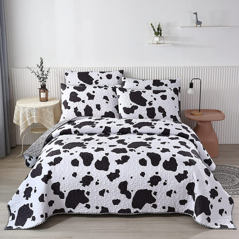 PERFEMET Black and White Cow Print Quilt Set King Size Bedding Set Reversible Bedroom Decorations for Kids and Teens Bedspread Set(King,1 Quilt + 2 Pillow Cases) Home & Garden > Linens & Bedding > Bedding PERFEMET   