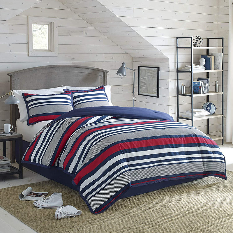 IZOD 1C96346 Varsity Striped Pattern Bedding Cotton Machine Washable Comforter Set, Queen, Blue