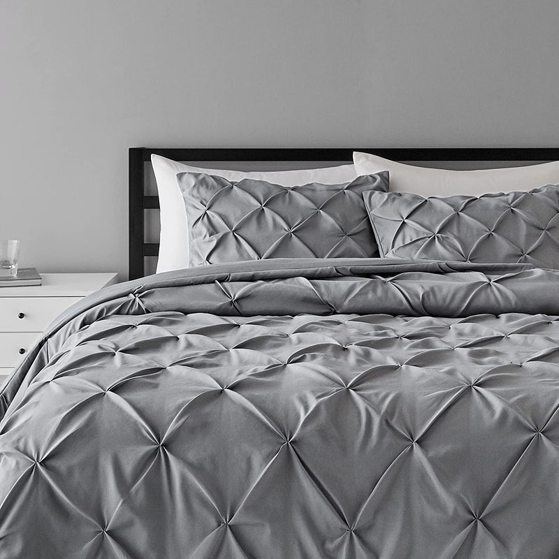 Pinch Pleat All-Season Down-Alternative Comforter Bedding Set - Twin / Twin XL, Burgundy Home & Garden > Linens & Bedding > Bedding KOL DEALS Dark Grey Bedding Set Full/Queen