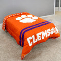 College Covers Everything Comfy Georgia Bulldogs Reversible Big Logo Soft and Colorful Comforter, Twin Home & Garden > Linens & Bedding > Bedding > Quilts & Comforters College Covers Clemson Tigers Queen 