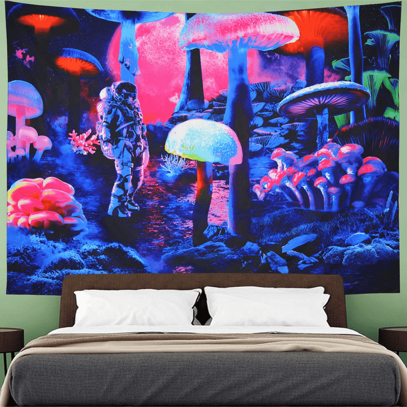 Amhokhui Trippy Mushroom Tapestry Psychedelic Astronaut Tapestry Misty Galaxy Space Tapestry Fantasy Spaceman Tapestry Wall Hanging for Bedroom Dorm H51×W59 Home & Garden > Decor > Artwork > Decorative TapestriesHome & Garden > Decor > Artwork > Decorative Tapestries Amhokhui Spaceman S/H39.3" × W52.3" 