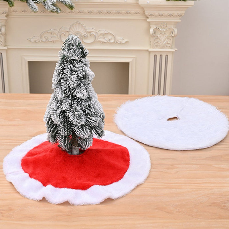 HEQU New Christmas Ornaments Mini Fluff Tree Skirt Red White Edge Tree Skirt Christmas Day Atmosphere Home & Garden > Decor > Seasonal & Holiday Decorations > Christmas Tree Skirts Fancyqube   