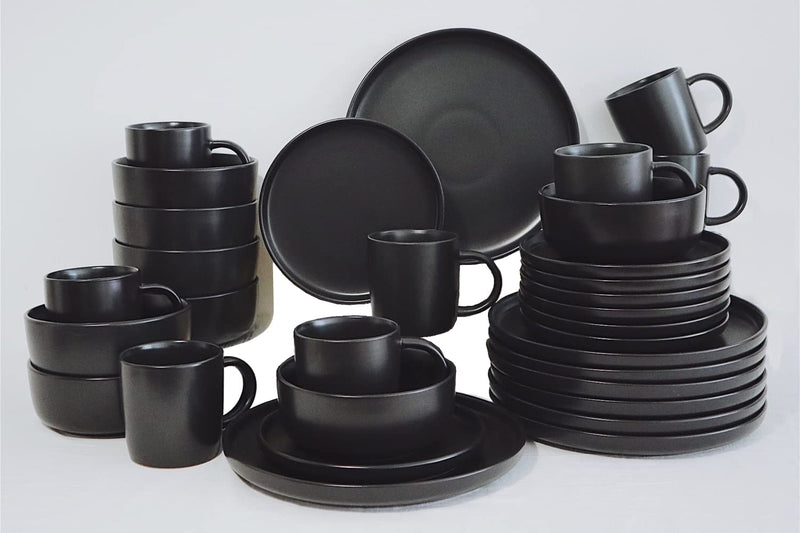 Famiware Dinnerware Set, 16 Piece Dishes Set, Plates and Bowls Set for 4, Black Matte