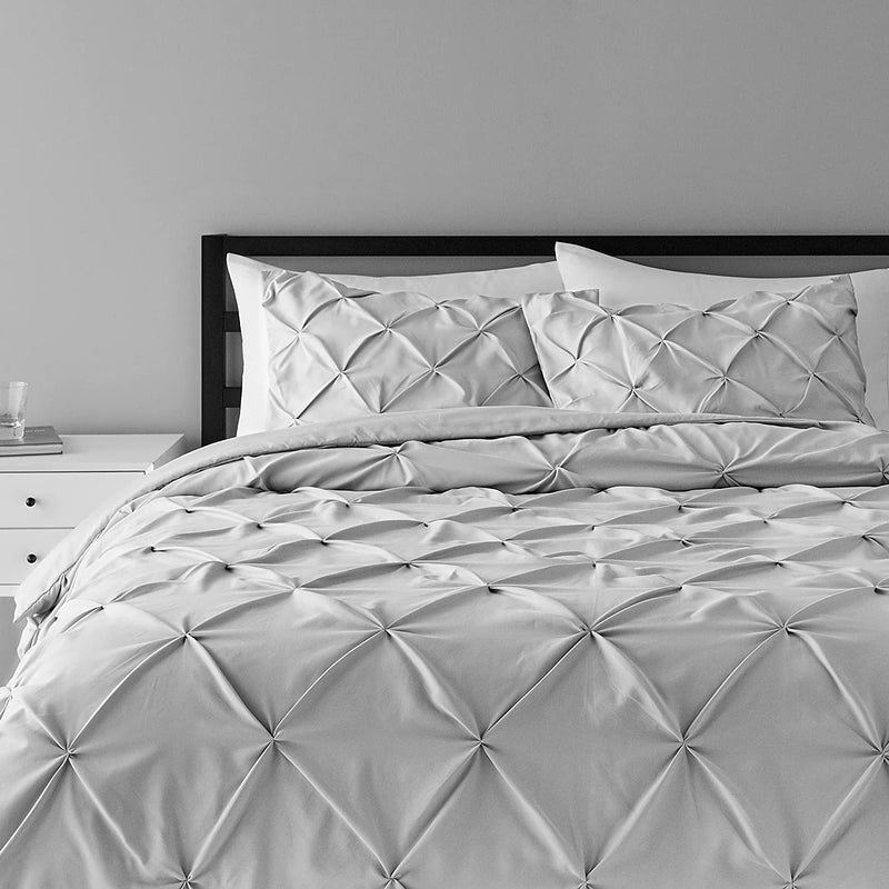 Pinch Pleat All-Season Down-Alternative Comforter Bedding Set - Twin / Twin XL, Burgundy Home & Garden > Linens & Bedding > Bedding KOL DEALS Light Grey Bedding Set King