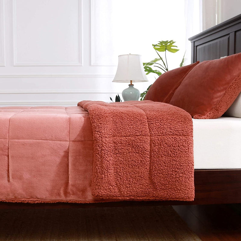 Berkshire Blanket Velvetloft Comforter Set | Sherpa Reversible Comforter & Sham Set | Mahogany | Twin (60" X 90") Home & Garden > Linens & Bedding > Bedding > Quilts & Comforters Berkshire Blanket   