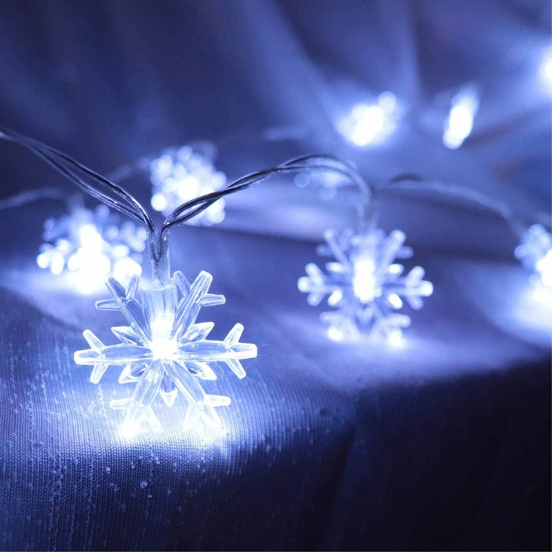Christmas Snowflake String Lights, 20 FT 40 LED Battery Operated Fairy Lights with Remote, 8 Modes Timer Hanging Decor for Bedroom Room Patio Party Wall Indoor Outdoor Xmas Tree Decorations Cool White Home & Garden > Lighting > Light Ropes & Strings Runleo   