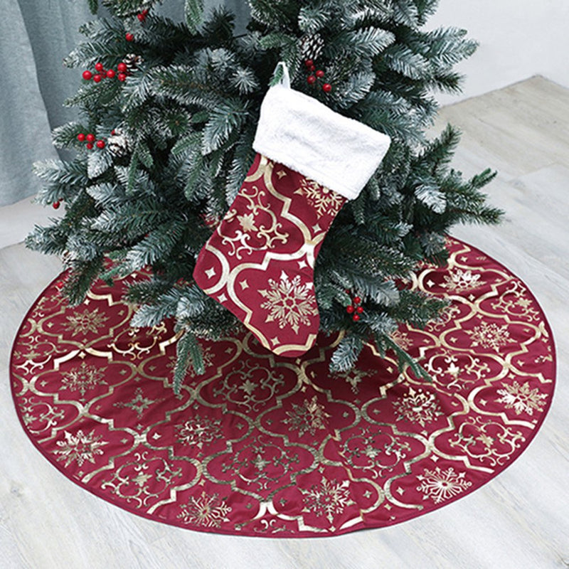 Opolski 1 Set Christmas Style Tree Skirt Eye-Catching Polyester Beautiful Snowflake Pattern Tree Carpet for Home Home & Garden > Decor > Seasonal & Holiday Decorations > Christmas Tree Skirts CDAR   