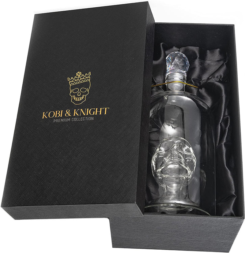 Kobi & Knight Premium Skull Decanter - Handmade Skull Whiskey Decanter with Airtight Stopper - Borosilicate Glass Skull Decanter - Thick Vodka, Rum, Gin, Tequila Bottle - 25Fl Oz / 750Ml Skull Barware