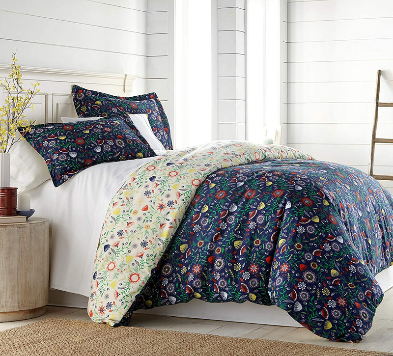 Southshore Fine Living, Inc. Oversized Comforter Bedding Set down Alternative All-Season Warmth, Soft Cozy Farmhouse Bedspread 3-Piece with Two Matching Shams, Infinity Blue, King / California King Home & Garden > Linens & Bedding > Bedding Southshore Fine Linens Boho Bloom Blue Full / Queen 