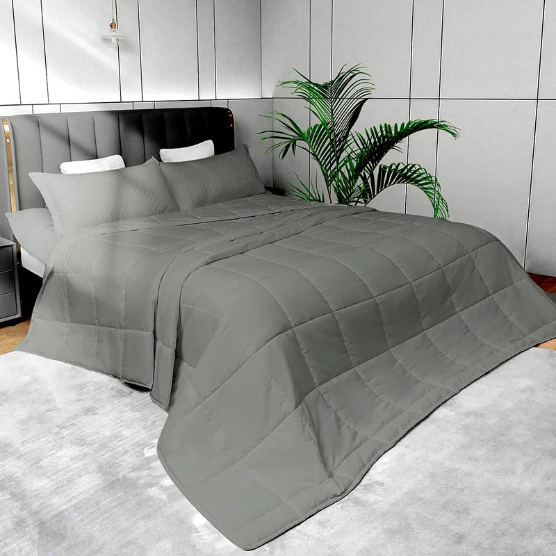 SOULOOOE Oversized California King plus Comforter 120X120 Extra Large King Size Quilts 3 Pieces Lightweight Reversible down Alternative Bedspreads for All Season with 8 Corner Tabs Blanket Grey Home & Garden > Linens & Bedding > Bedding > Quilts & Comforters SOULOOOE   