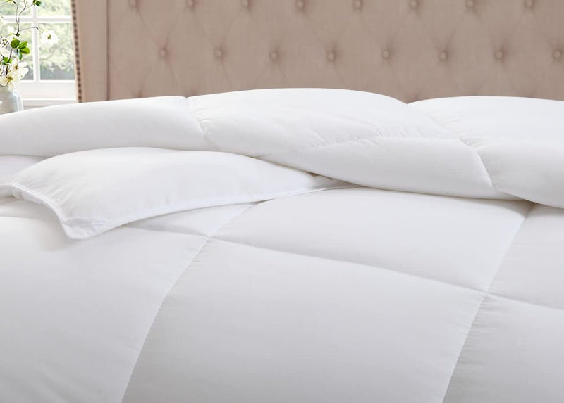 Kinglinen White down Alternative Comforter Duvet Insert with Conner Tabs Full/Queen Home & Garden > Linens & Bedding > Bedding > Quilts & Comforters KingLinen   
