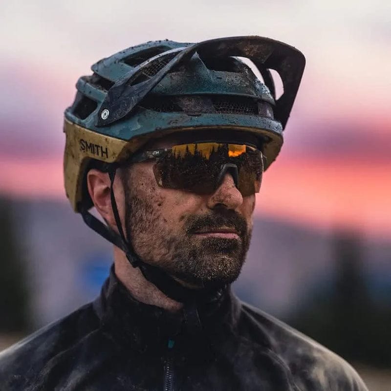 Smith Optics Forefront 2 MIPS Mountain Cycling Helmet Sporting Goods > Outdoor Recreation > Cycling > Cycling Apparel & Accessories > Bicycle Helmets Smith Optics   