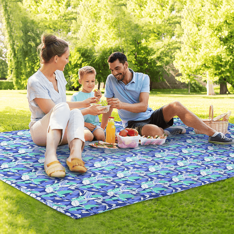 UrbanEco Outdoors Lightweight Beach Blanket - Oversized 107" x 77" - Waterproof Sandproof - Double Anchored for Fun Leisure Beach Blanket - With Stake Pouch and Plastic Stakes - Durable Sand Beach Mat Home & Garden > Lawn & Garden > Outdoor Living > Outdoor Blankets > Picnic Blankets URBANECO OUTDOORS Midnight Forest  