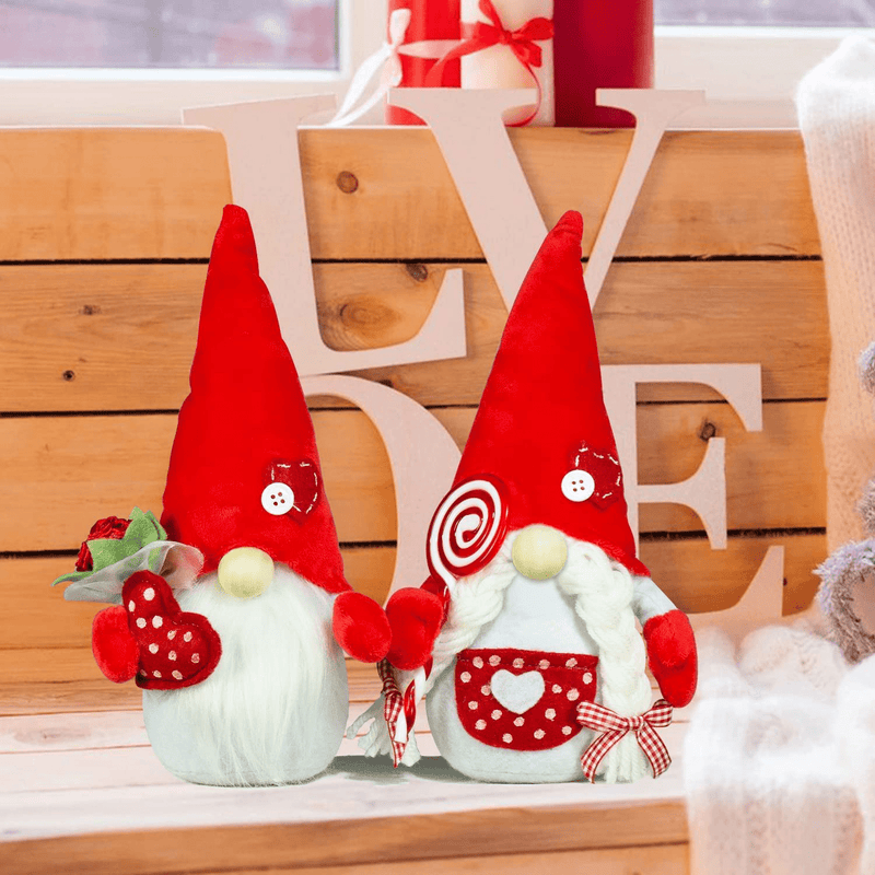 Valentines Day Romantic Couple Gnomes Decor Swedish Tomte Gnomes 2PCS Scandinavian Gnomes Decorations Desktop Collectible Home Ornament Love for Men/Women