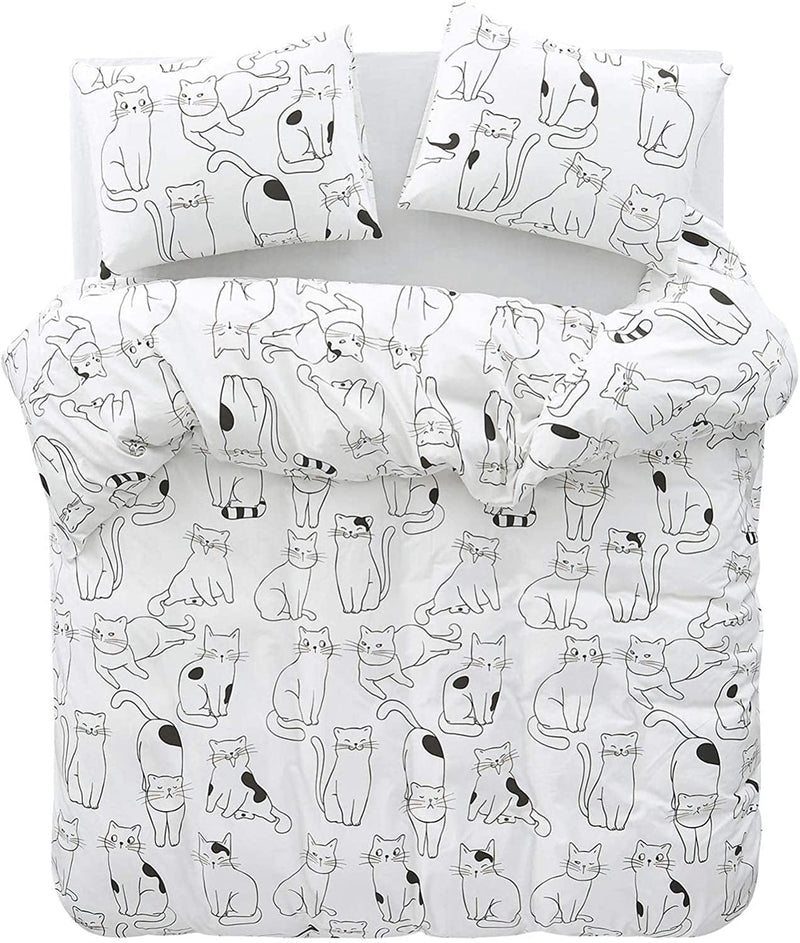 Wake in Cloud - Cats Comforter Set, 100% Cotton Fabric with Soft Microfiber Fill Bedding, White with Cats Drawing Pattern Printed (3Pcs, Queen Size)