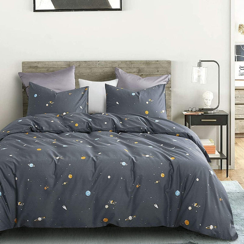 Wake in Cloud - Spaces Comforter Set, 100% Cotton Fabric with Soft Microfiber Fill Bedding, Gray Grey with Stars Rockets Pattern Printed (3Pcs, Twin Size)