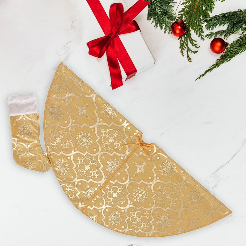 Yesbay 1 Set Christmas Style Tree Skirt Polyester Beautiful Snowflake Pattern Tree Carpet,Bright Red